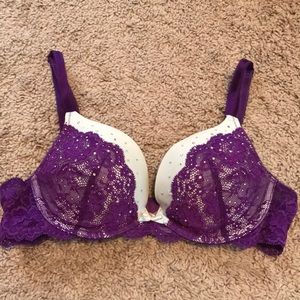 Victoria’s Secret bra